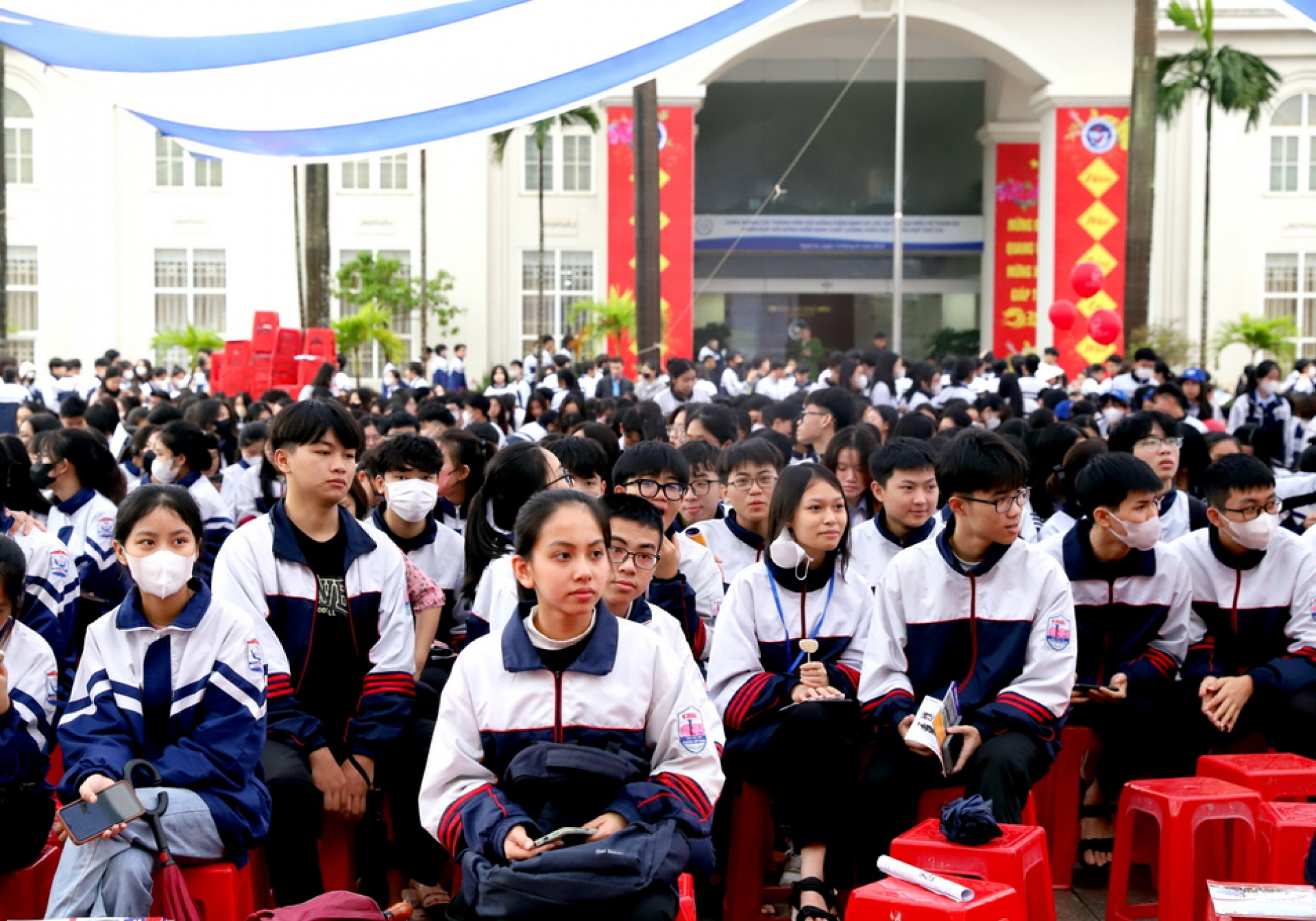 Quy Định Tuyển Sinh Đại Học 2024: Các Lưu Ý Quan Trọng Từ Bộ Giáo Dục 